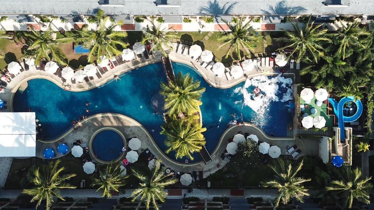Radisson Resort And Suites Phuket カマラビーチ エクステリア 写真